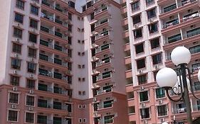 Dorcas Service Apartment - Marina Court